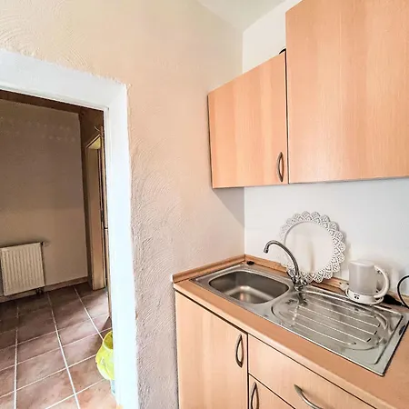 アパート Kleine Renata 2 Nahe Nuerburgring By Interhome *