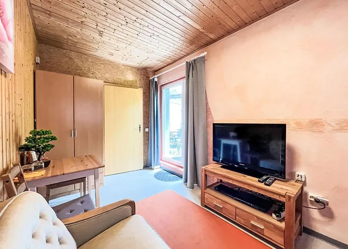 Kleine Renata 2 Nahe Nuerburgring By Interhome * Quiddelbach